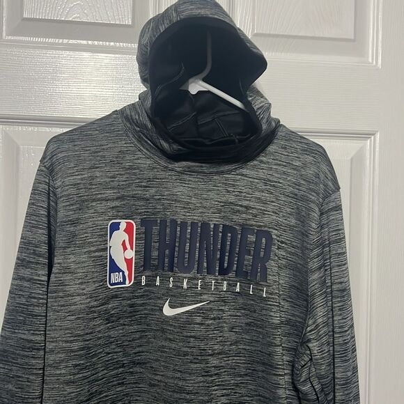 🔥🏀 OKLAHOMA CITY THUNDER NBA NIKE Dri-Fit Polyester Hoodie Sweatshirt Lg -NWOT - Picture 2 of 9